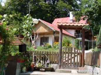 Гостевой дом Вила Мечкарев, Калофер, снимка