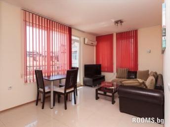 Apartment Patriarh Evtimii, Burgas, снимка