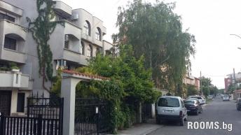 Guest house Двете брези, Бургас, снимка