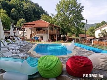 Къщи за гости Старото Скандало, Априлци, снимка