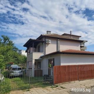 Kyshta za gosti Artemida, Sinemorets, снимка