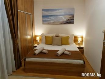 Studio Odesos Noshtuvki Varna, Varna, снимка
